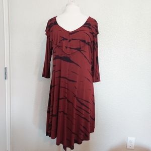 Green Dragon Maroon Dress w/Tiger Stripes Size Large